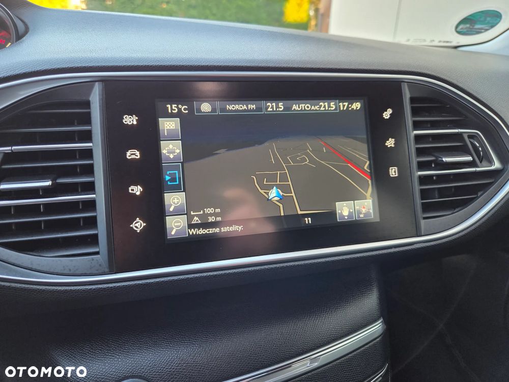 Peugeot 308 BlueHDi 150 EAT6 Stop & Start Allure - 17