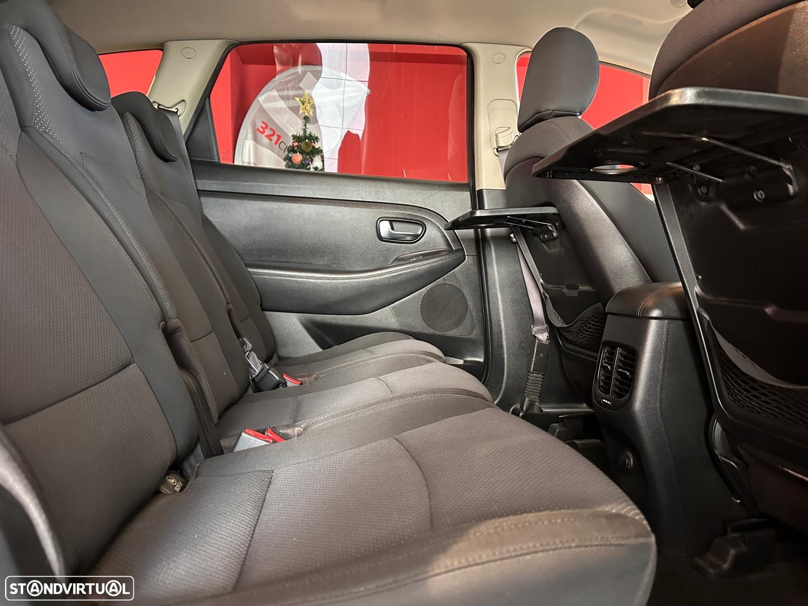 Kia Carens 1.7 CRDi ISG TX - 14