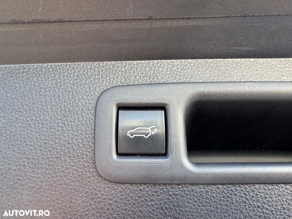 Toyota Highlander - 16