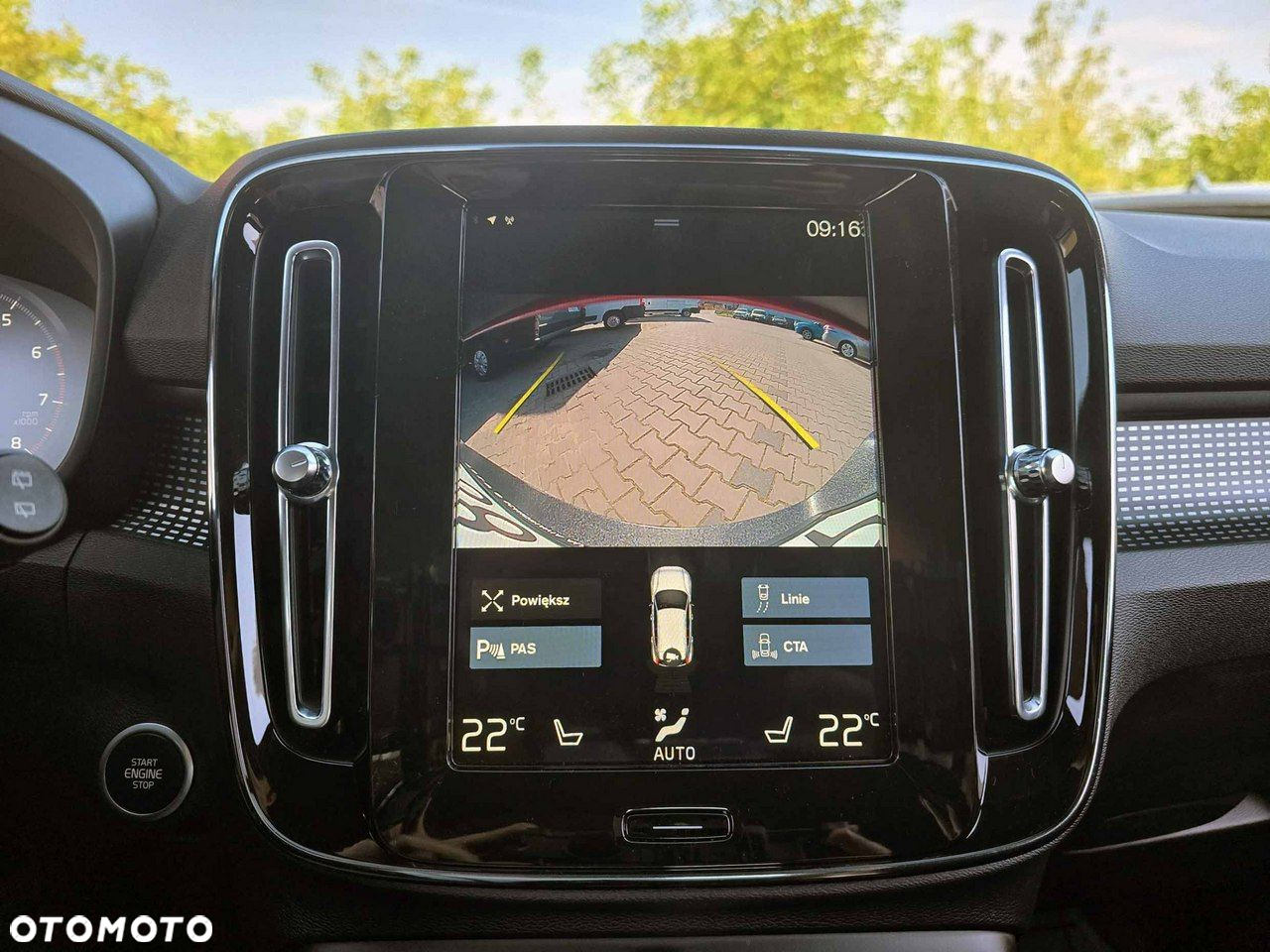 Volvo XC 40 - 25