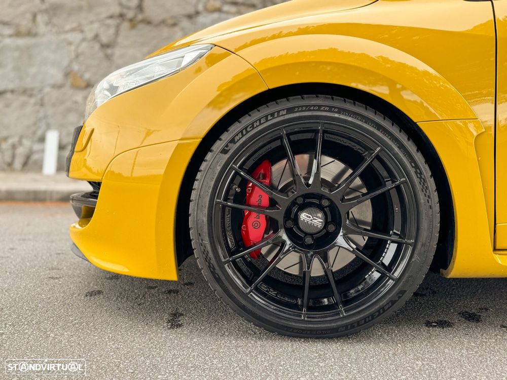 Renault Mégane Coupe 2.0 T 16V RS - 16