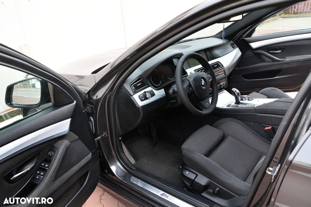 BMW Seria 5 520d Sport-Aut. - 13