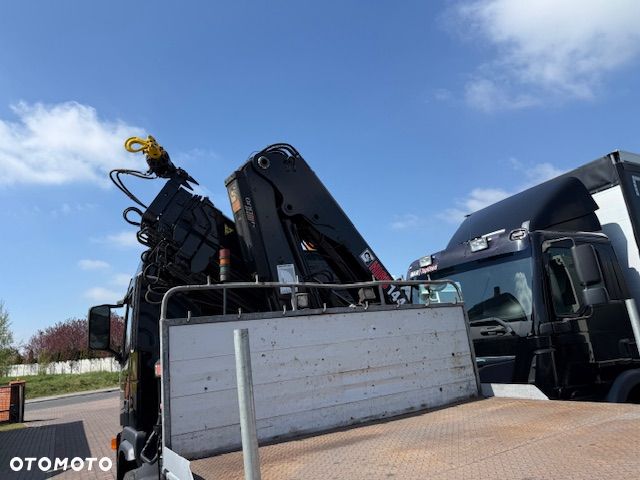 Volvo FM 300 6x2 Hds Hiab 144 - 8