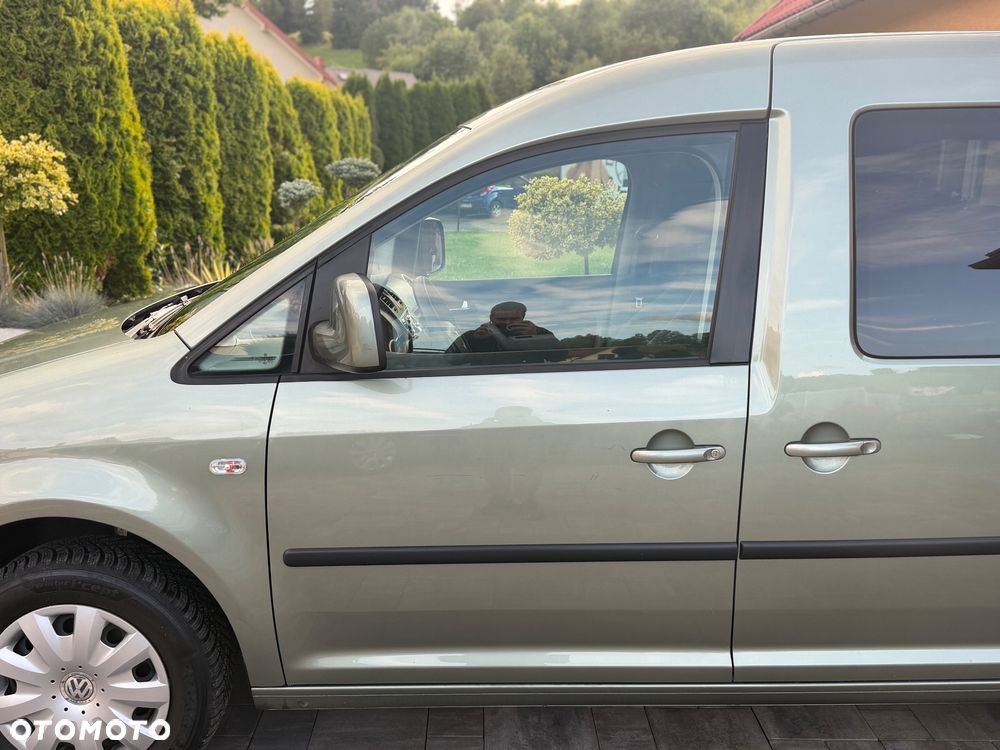 Volkswagen Caddy 1.9 DPF BMT Life Team (5-Si.) - 25