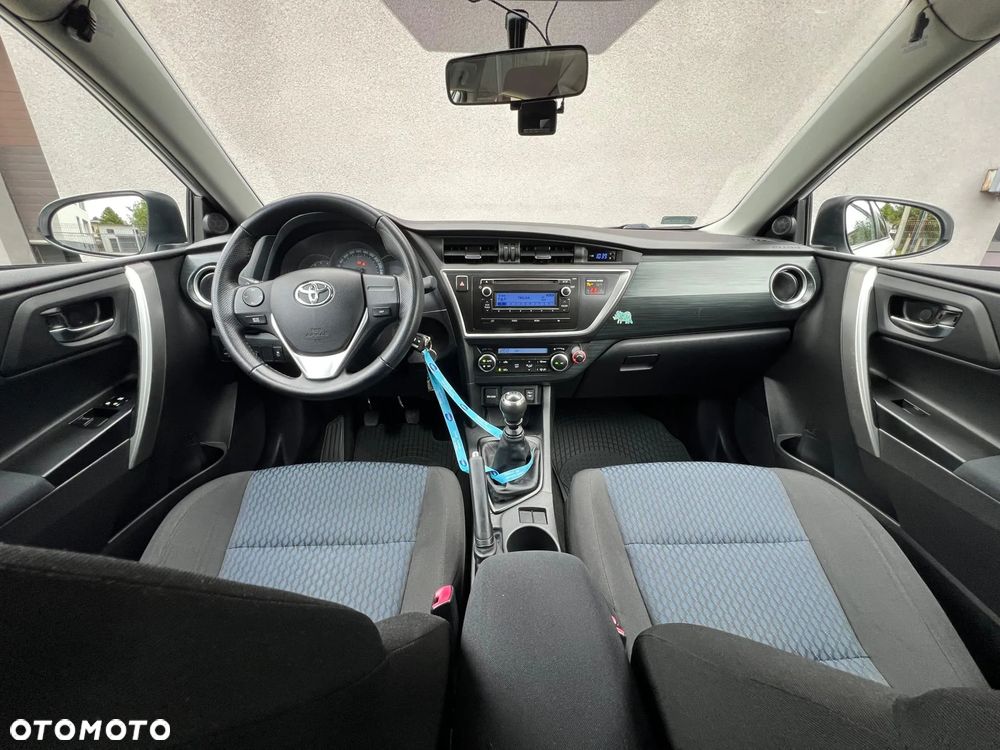 Toyota Auris 1.4 D-4D Active - 22