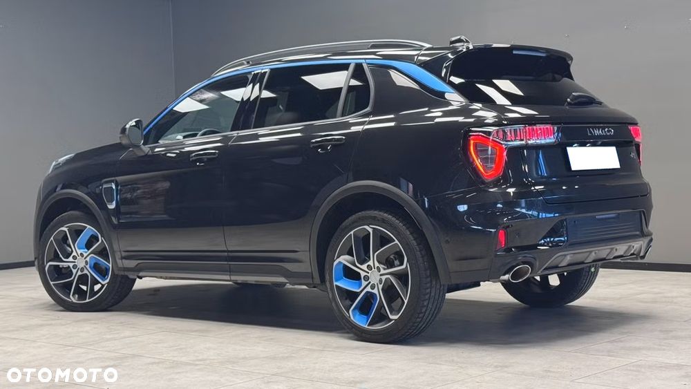 Lynk & Co 01 - 9