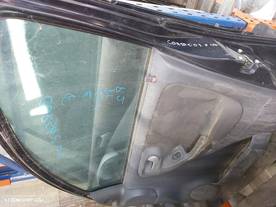 Porta Direita Opel Corsa C 2003 Completa - 2