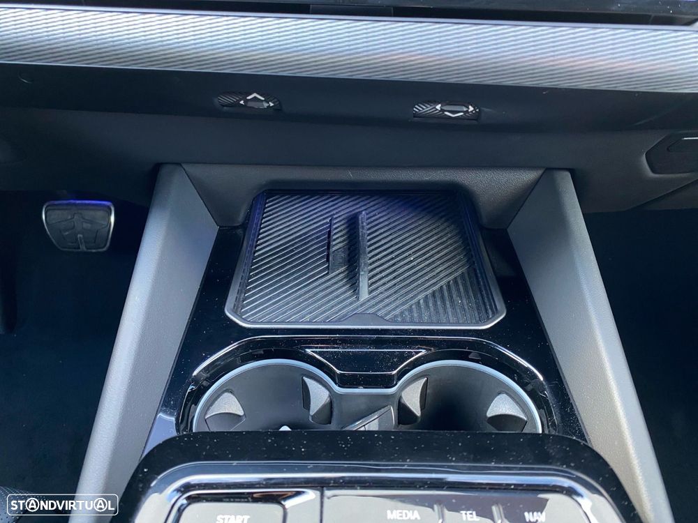 BMW 530 e Pack Desportivo M - 15