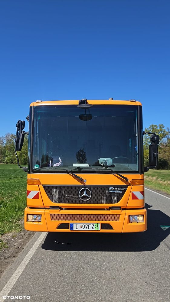 Mercedes-Benz ECONIC 2629 - 3