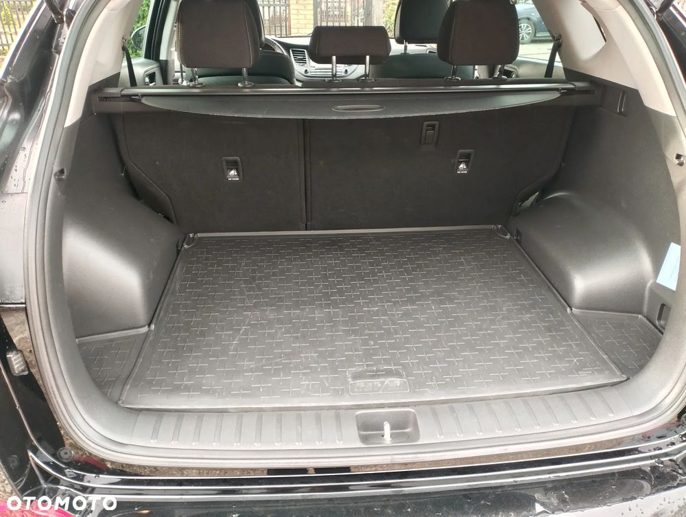 Hyundai Tucson 1.6 GDi 2WD Select - 19