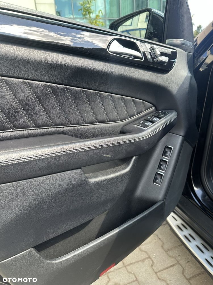Mercedes-Benz GLS 350 d 4-Matic - 21
