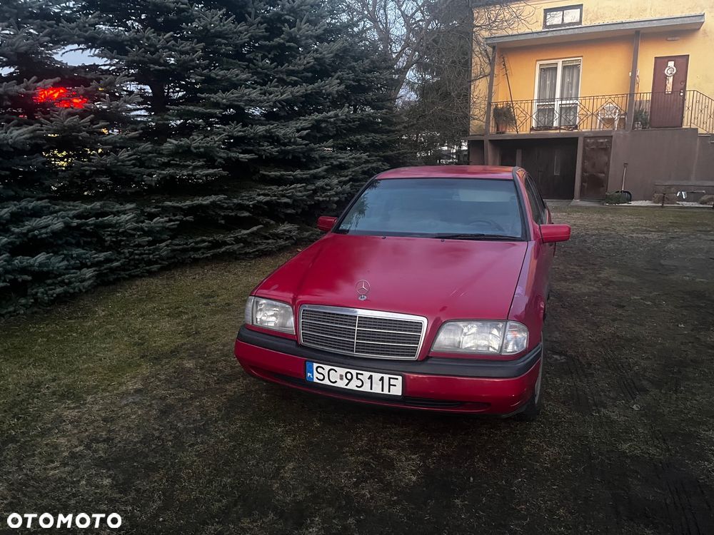 Mercedes-Benz Klasa C 180 Classic - 1