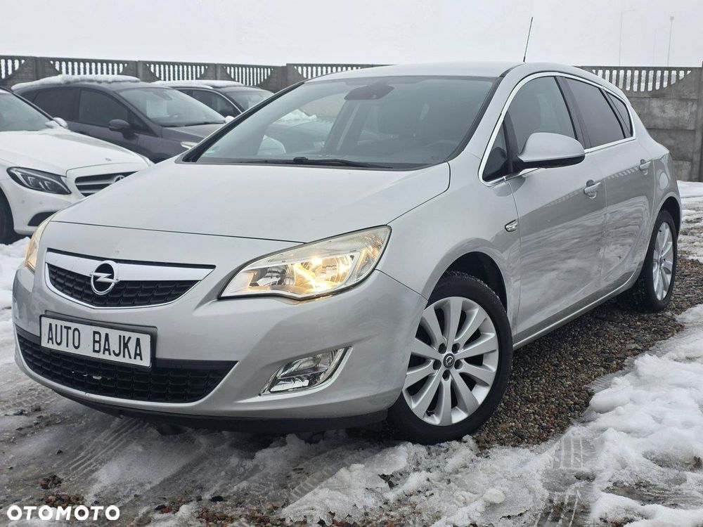 Opel Astra 1.4 Turbo Cosmo - 1