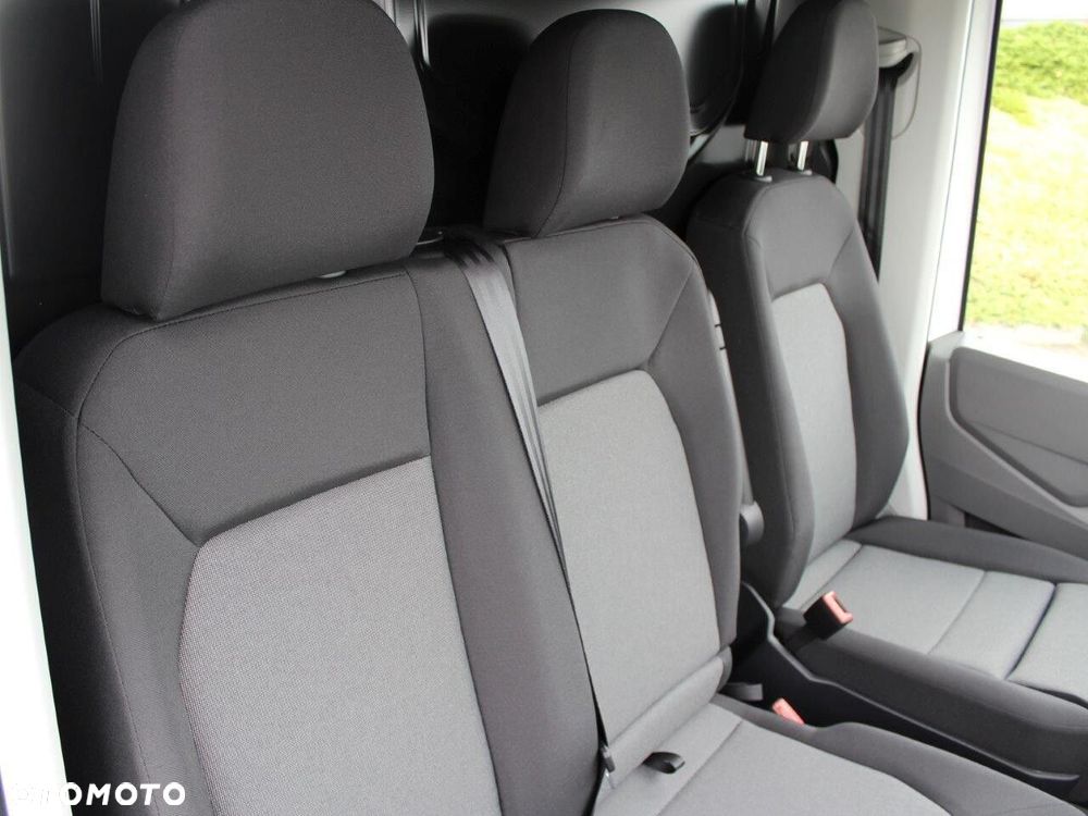 Volkswagen Crafter - 13