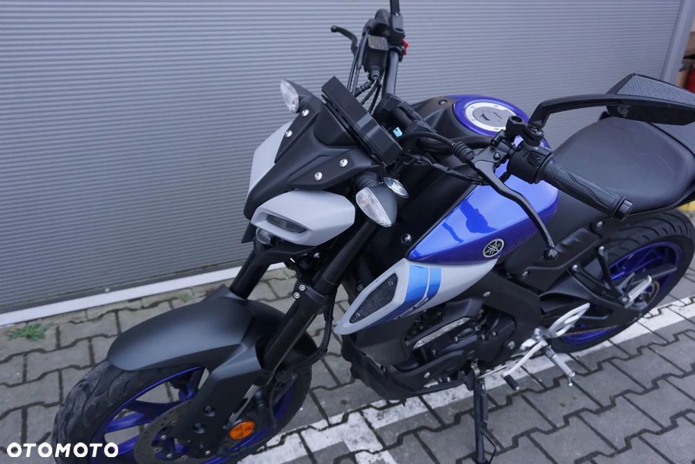 Yamaha MT - 16