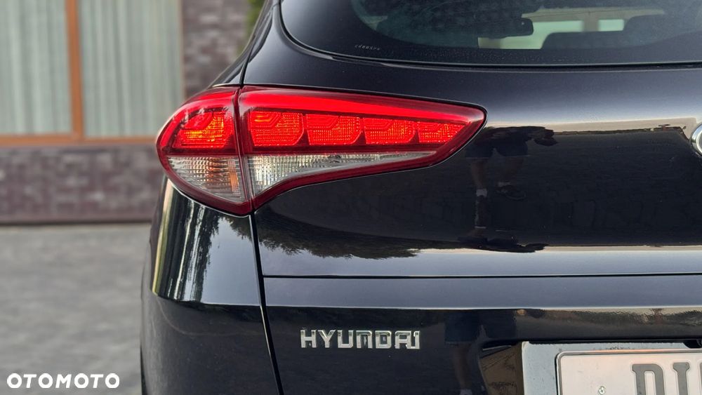 Hyundai Tucson blue 1.7 CRDi 2WD Passion Plus - 23