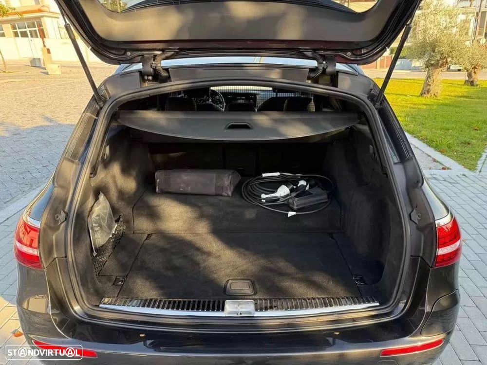 Mercedes-Benz E 300 de T 9G-TRONIC AMG Line - 9