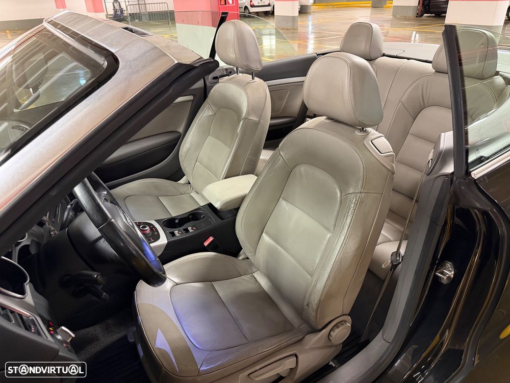 Audi A5 Cabrio 2.0 TDi - 10