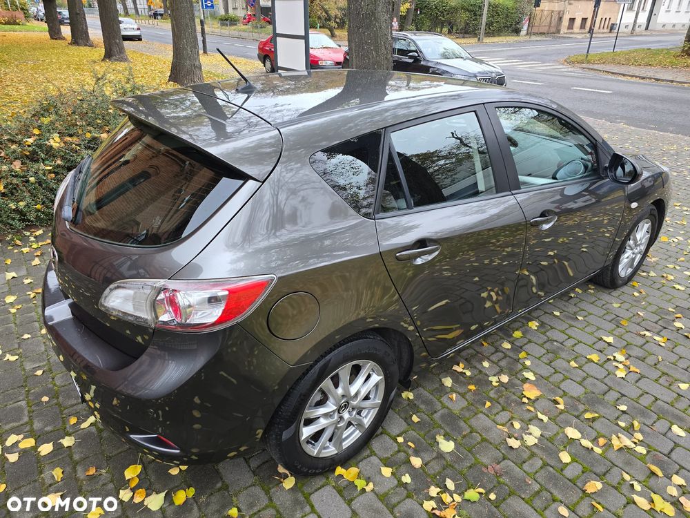 Mazda 3 - 9