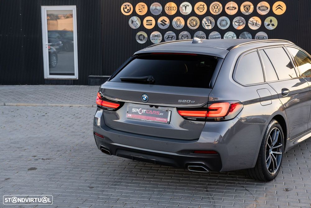 BMW 520 e Pack M - 8