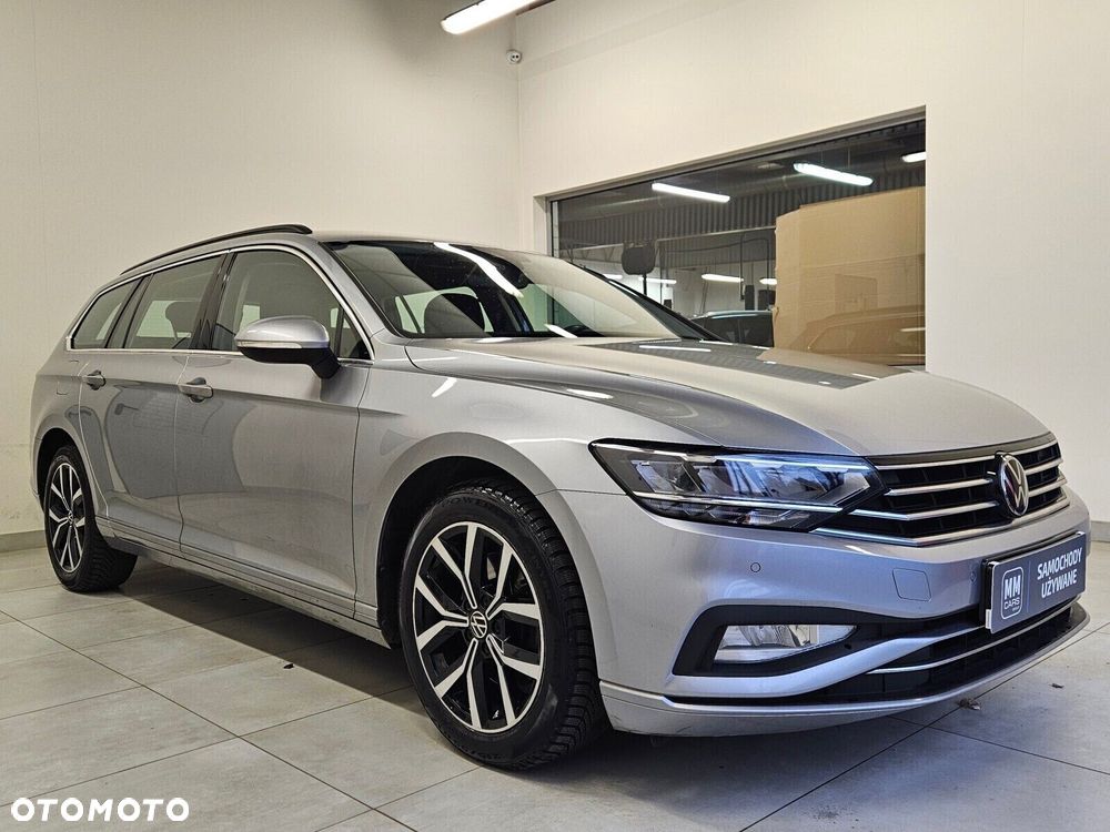 Volkswagen Passat Variant 1.5 TSI EVO Essence - 3