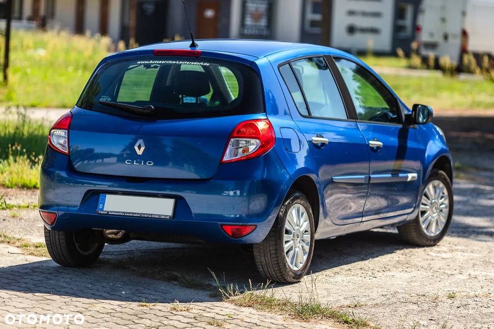 Renault Clio 1.2 16V 75 Dynamique - 6