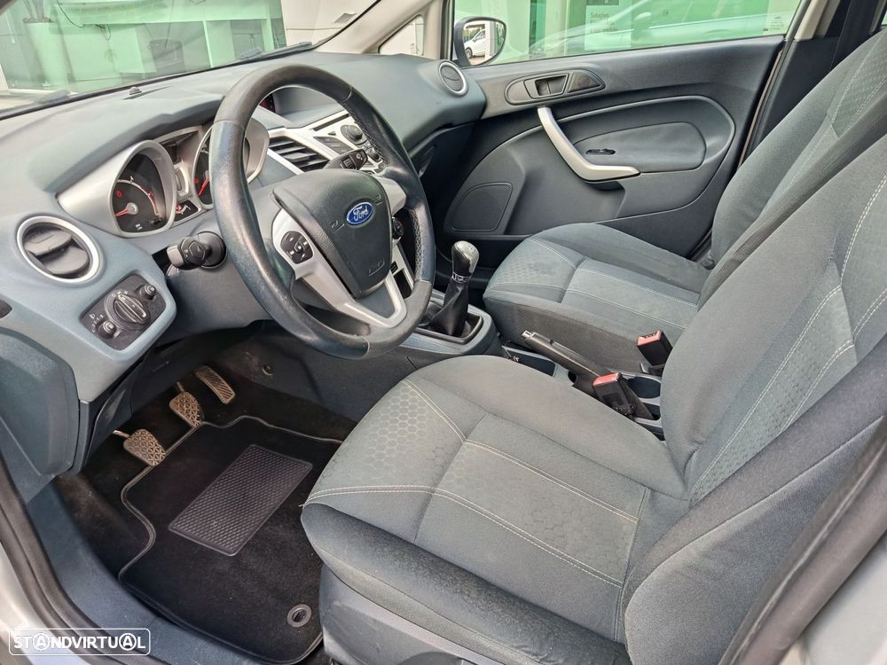 Ford Fiesta 1.4 TDCI Titanium - 14