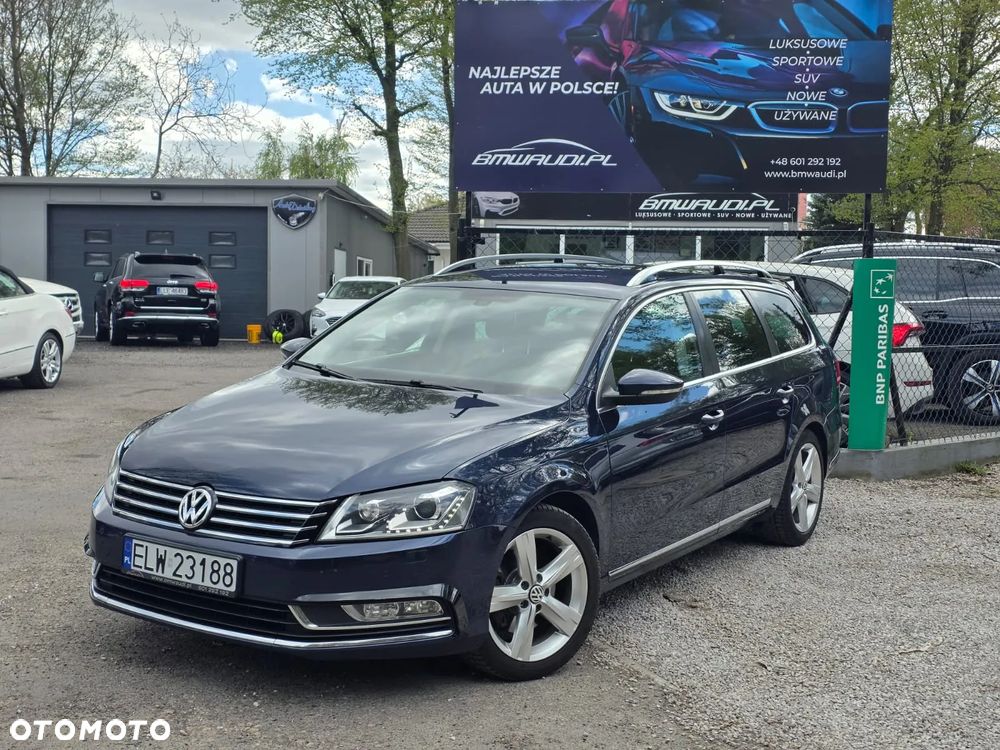 Volkswagen Passat - 1