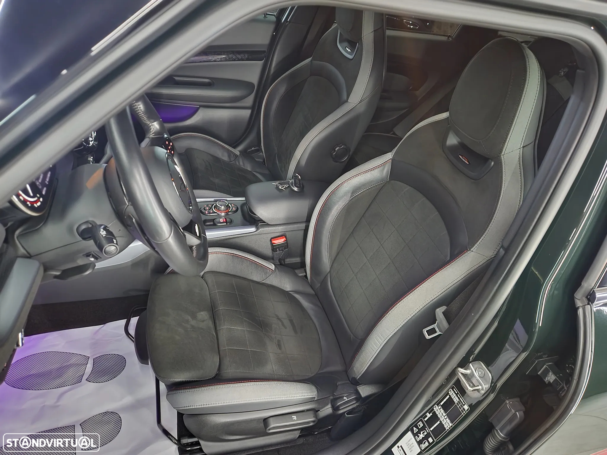 MINI Clubman John Cooper Works Premium P. JCW Plus Auto - 12