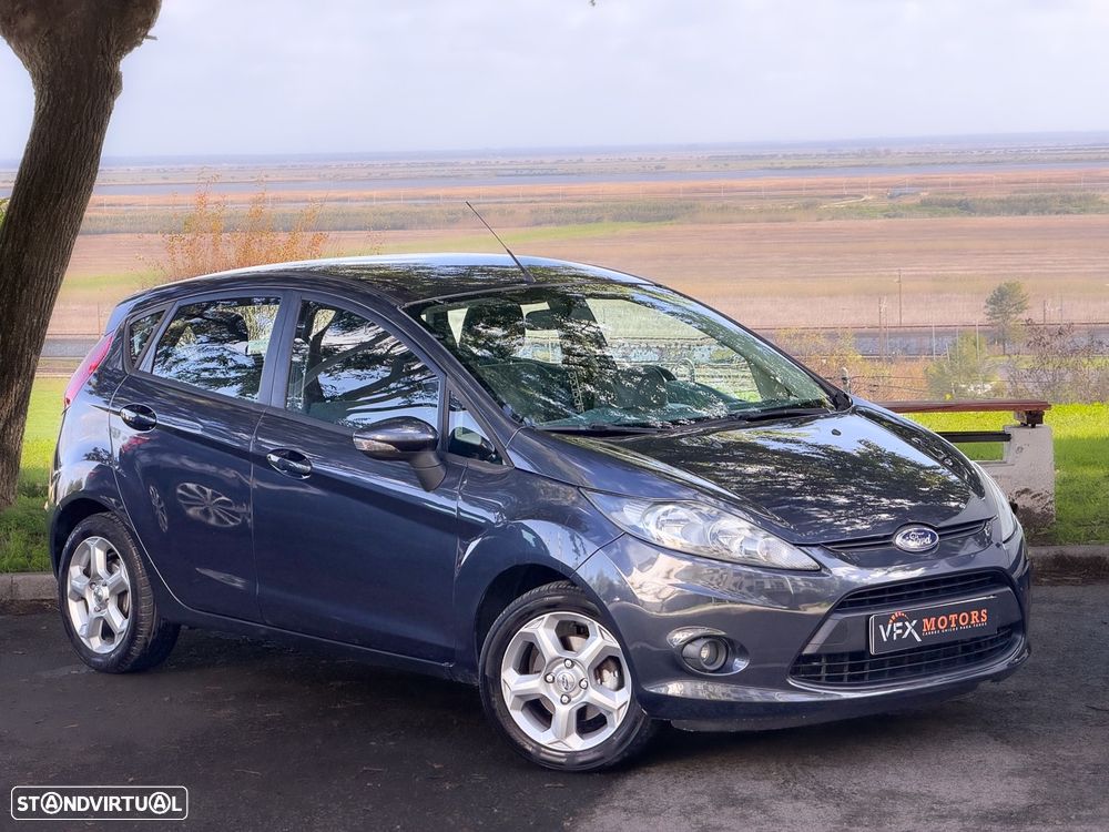 Ford Fiesta 1.25 Techno - 6