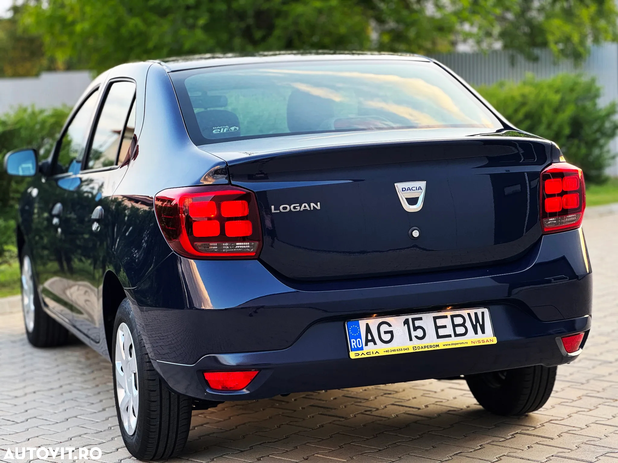 Dacia Logan 0.9 TCe Laureate - 9