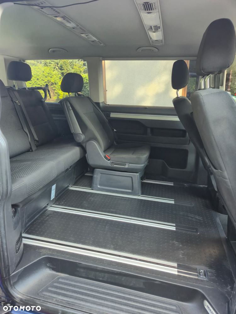 Volkswagen Multivan 2.0 TDI L1 Trendline DSG - 12