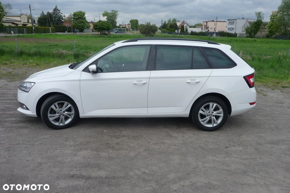 Skoda Fabia 1.0 TSI Active - 6