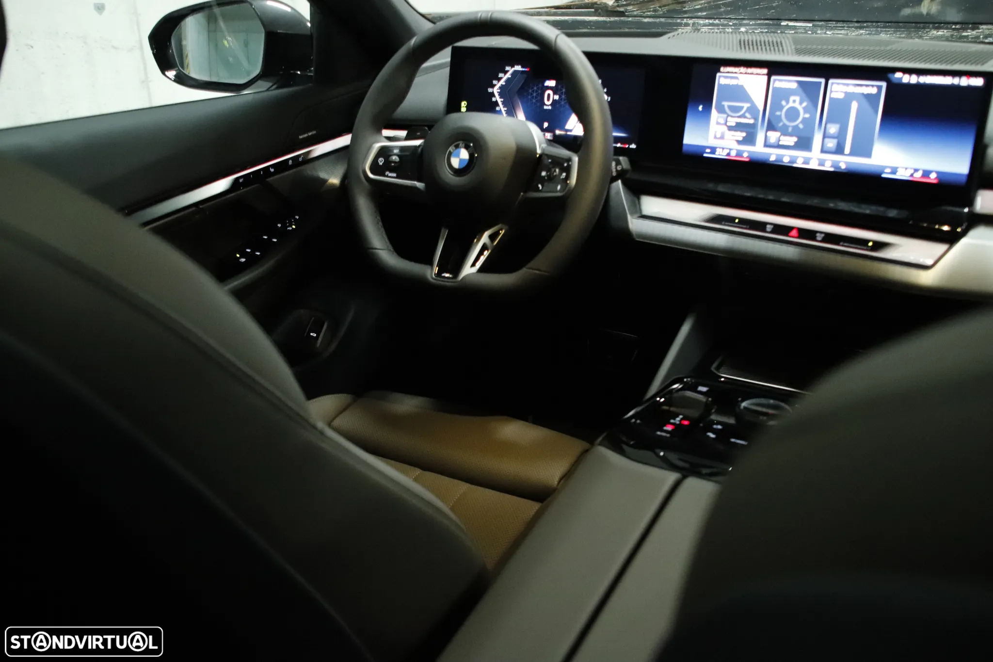 BMW 540 d xDrive Pack Desportivo M - 28