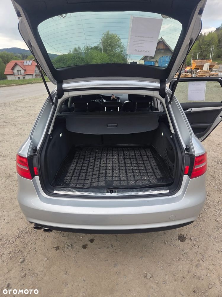 Audi A4 Avant 2.0 TDI DPF quattro Attraction - 10