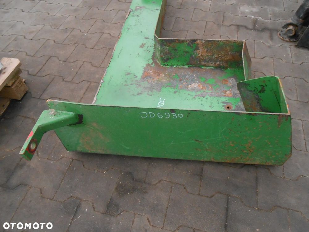 Osłona zbiornika paliwa 250L John Deere 6930 Premium - 2