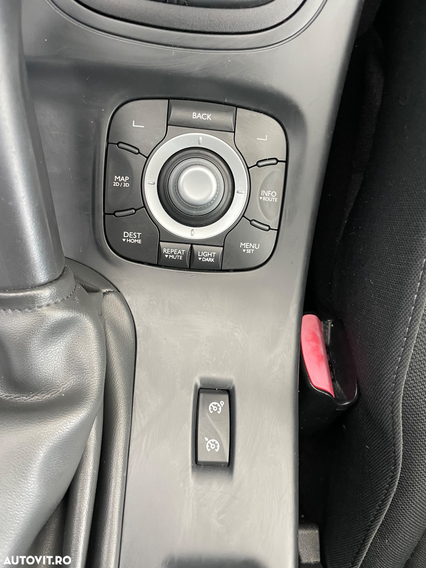 Renault Megane 1.6 16V 100 TomTom Edition - 12