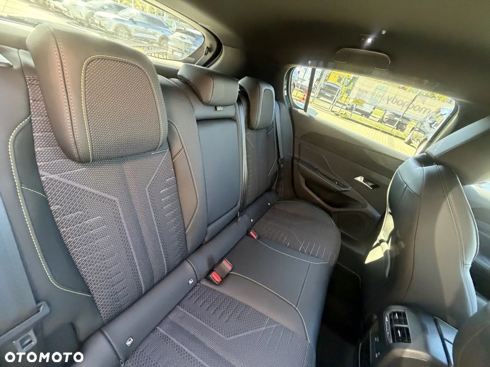 Peugeot 308 - 12