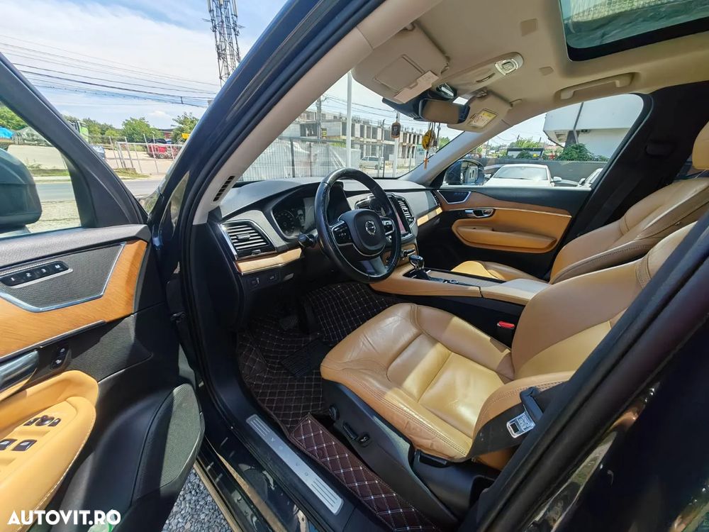 Volvo XC 90 D5 AWD Geartronic Inscription - 5