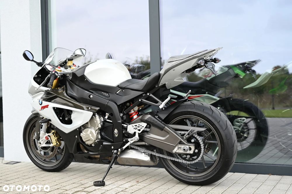 BMW S - 40