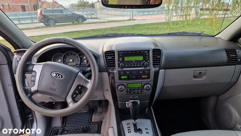 Kia Sorento - 10