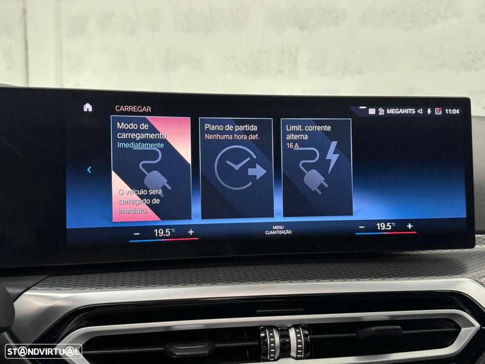 BMW 330 e Touring Pack M Auto - 35