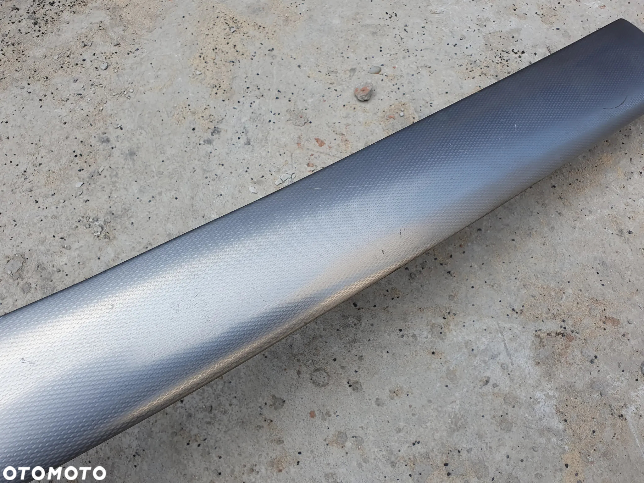 AUDI A4 B6 LISTWA OZDOBNA DEKOR DESKI KONSOLI 8E1853190S ALUMINIUM - 4