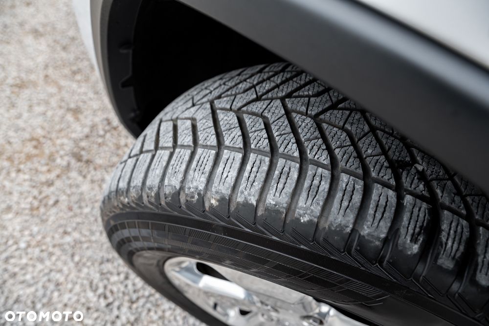 Jeep Grand Cherokee 3.0 CRD Laredo - 28