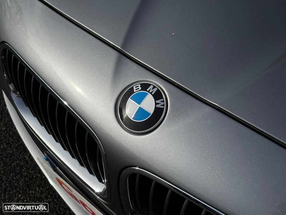 BMW 520 d Line Luxury Auto - 3