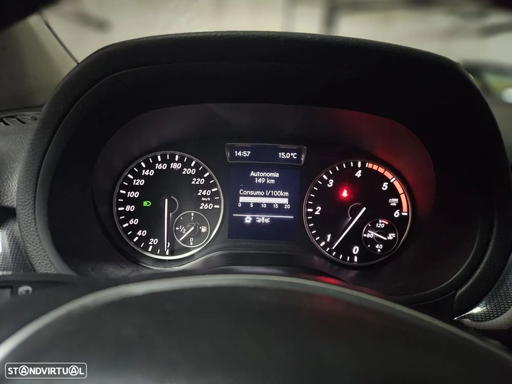 Mercedes-Benz B 180 CDi BlueEfficiency - 11