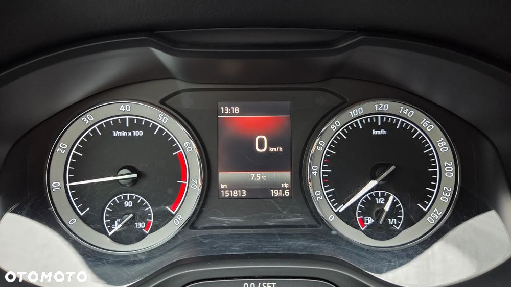 Skoda Karoq 1.5 TSI ACT 4x2 Style - 9