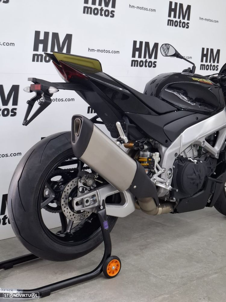 Aprilia Tuono V4 FACTORY - 10