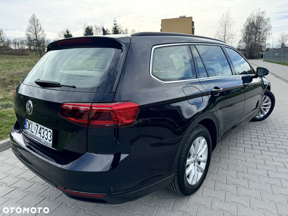 Volkswagen Passat Variant 2.0 TDI SCR Business - 3