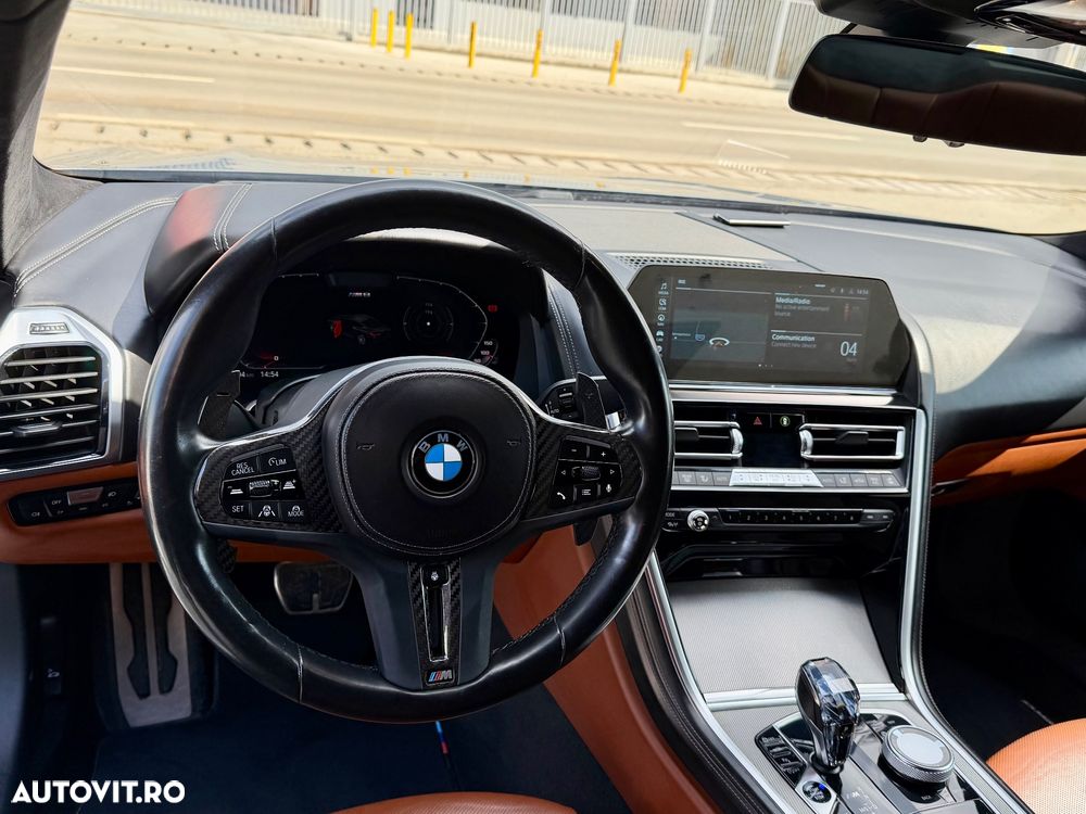 BMW M8 M850i xDrive AT - 17